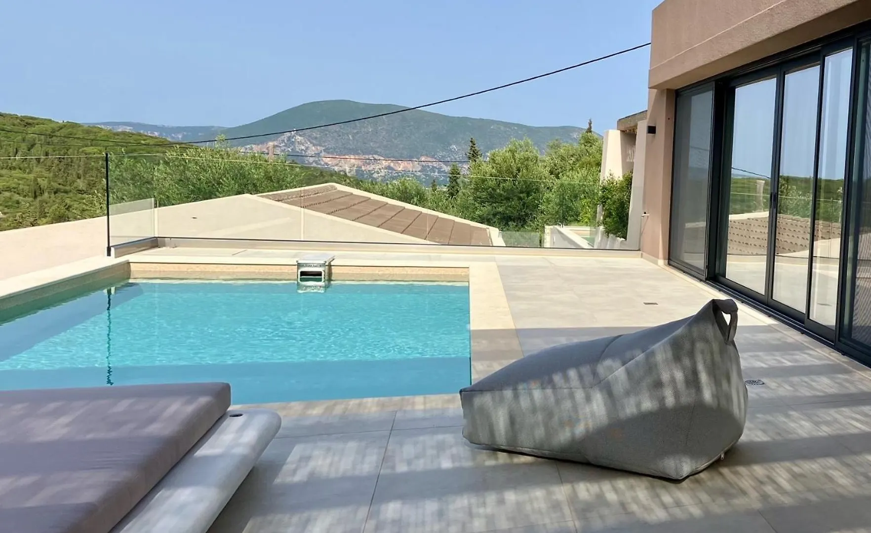 Amahle Luxury Villas Antipata