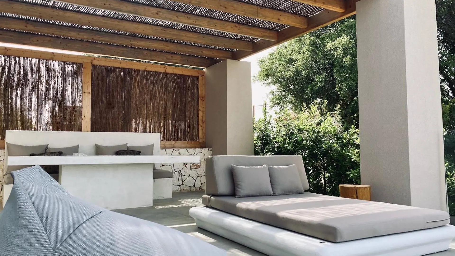 Amahle Luxury Villas Antipata  Greece